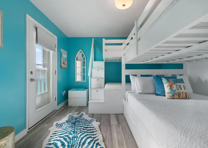 Hazel Mae's Hideaway
