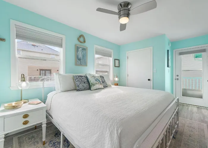 Hazel Mae's Hideaway Gulf Shores