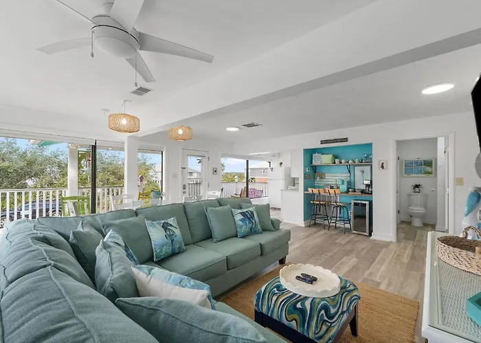 Hazel Mae's Hideaway * Gulf Shores